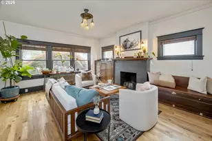 7027 N Moore Ave, Portland, OR 97217 - Photo 6