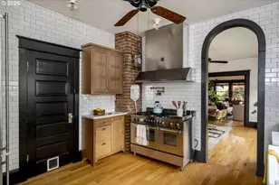 7027 N Moore Ave, Portland, OR 97217 - Photo 18
