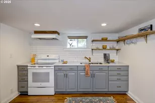 7027 N Moore Ave, Portland, OR 97217 - Photo 42