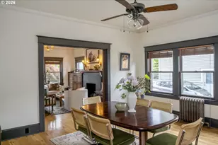 7027 N Moore Ave, Portland, OR 97217 - Photo 12