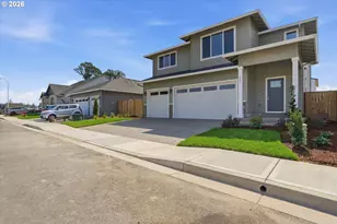 521 E Cleveland St, Carlton, OR 97111 - Photo 2