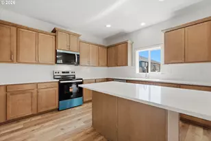521 E Cleveland St, Carlton, OR 97111 - Photo 10