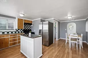 2207 Willona Dr, Eugene, OR 97408 - Photo 10