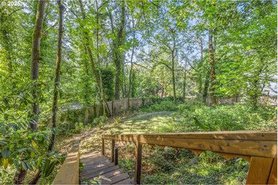 3160 Whitten Dr, Eugene, OR 97405 - Photo 48