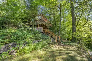 3160 Whitten Dr, Eugene, OR 97405 - Photo 6