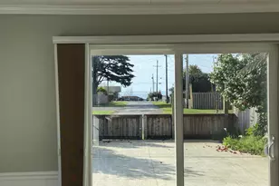 265 S Hazel St, Brookings, OR 97415 - Photo 32