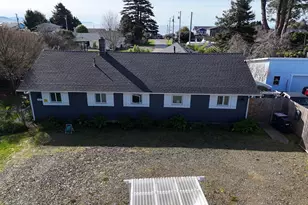 265 S Hazel St, Brookings, OR 97415 - Photo 40