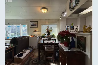 265 S Hazel St, Brookings, OR 97415 - Photo 12