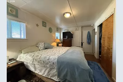 265 S Hazel St, Brookings, OR 97415 - Photo 16