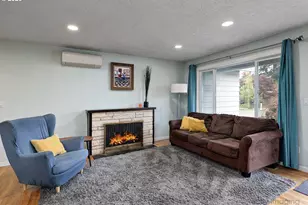 7752 SE Harrison St, Milwaukie, OR 97222 - Photo 2