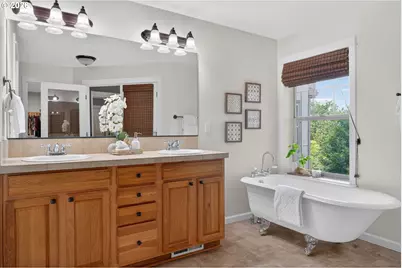 9193 NW Germantown Rd, Portland, OR 97231 - Photo 26