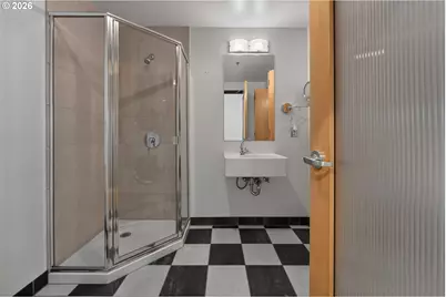 420 NW 11th Ave #615, Portland, OR 97209 - Photo 24