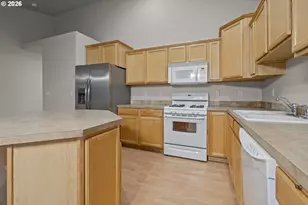 675 NW Cypress St, McMinnville, OR 97128 - Photo 16
