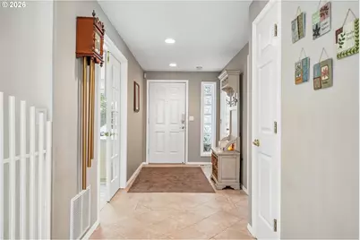 2217 NE 179th St #31R, Ridgefield, WA 98642 - Photo 2
