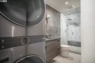 18418 Old River Landing, Lake Oswego, OR 97034 - Photo 34