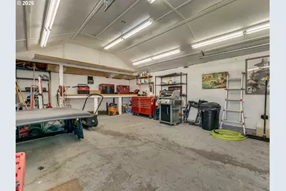 974 Dale St, Woodland, WA 98674 - Photo 16