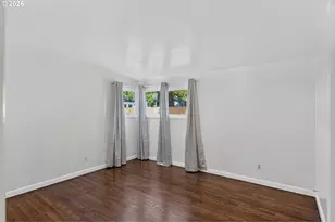 3205 NE 83rd Ave, Portland, OR 97220 - Photo 10