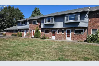 1722 NE Hogan Dr #103, Gresham, OR 97030 - Photo 1