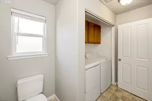 19157 SE Ash St, Portland, OR 97233 - Photo 18
