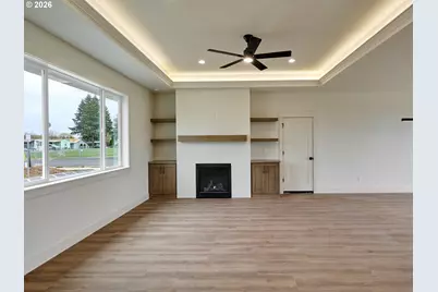 1281 Brown St, Woodburn, OR 97071 - Photo 6