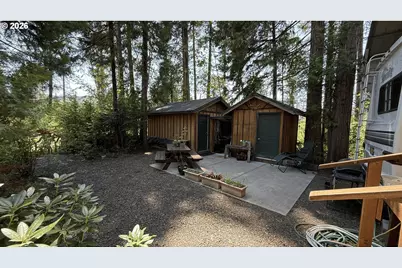 54432 McKenzie Hwy #1, Blue River, OR 97413 - Photo 4