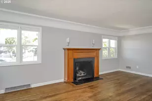 7434 N Chase Ave N, Portland, OR 97217 - Photo 8