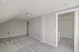 7434 N Chase Ave N, Portland, OR 97217 - Photo 36