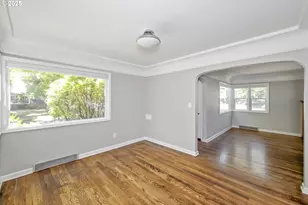 7434 N Chase Ave N, Portland, OR 97217 - Photo 14