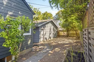 7434 N Chase Ave N, Portland, OR 97217 - Photo 46