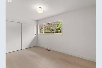 6437 NE 38th Ave, Portland, OR 97211 - Photo 14