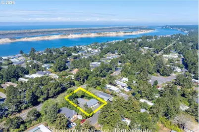 1600 Rhododendron Dr #6, Florence, OR 97439 - Photo 4