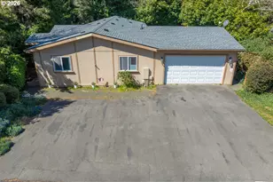 1600 Rhododendron Dr, Florence, OR 97439 - Photo 2