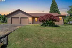 50541 Hillcrest Dr, Scappoose, OR 97056 - Photo 2
