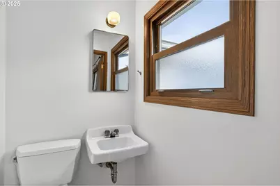 10130 SE Pardee St, Portland, OR 97266 - Photo 24