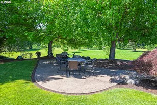 2546 Fisher Rd, Roseburg, OR 97471 - Photo 10