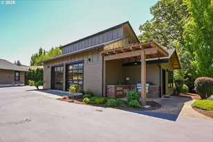 2546 Fisher Rd, Roseburg, OR 97471 - Photo 40