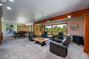 2546 Fisher Rd, Roseburg, OR 97471 - Photo 12