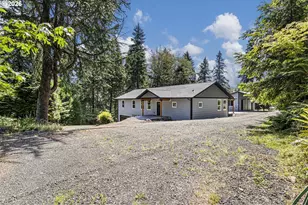 283 Upper Terrace Ln, Glide, OR 97443 - Photo 2