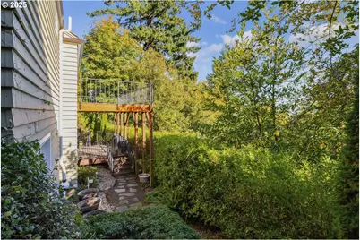 2850 NW Verde Vista Ter, Portland, OR 97210 - Photo 44