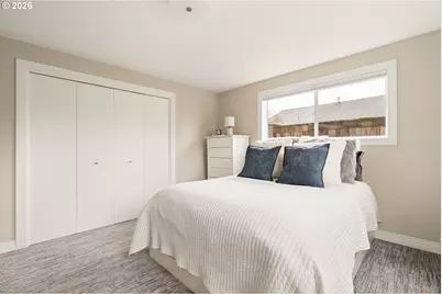 2125 SW Warwick Ave, Portland, OR 97225 - Photo 34