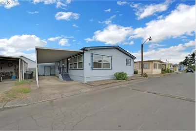 1120 W Fairview Dr #3, Springfield, OR 97477 - Photo 1
