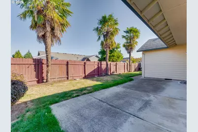 255 Taurus St, Molalla, OR 97038 - Photo 40