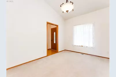 255 Taurus St, Molalla, OR 97038 - Photo 10