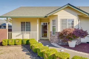 255 Taurus St, Molalla, OR 97038 - Photo 2