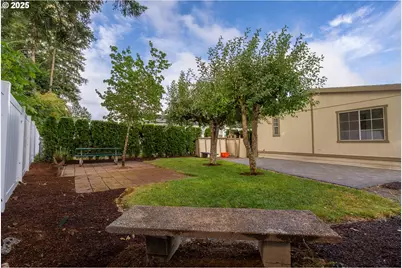 13900 SE Hwy 212 #16, Clackamas, OR 97015 - Photo 10