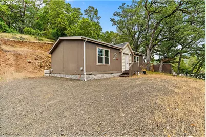 1424 NE Ridge Ave, Roseburg, OR 97470 - Photo 18