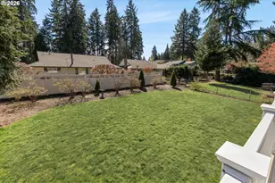 9301 NE Pinecreek St, Vancouver, WA 98664 - Photo 30