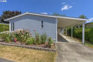 301 E Columbia, Newberg, OR 97132 - Photo 2