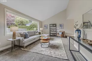 1530 NW 118th Ct, Portland, OR 97229 - Photo 4
