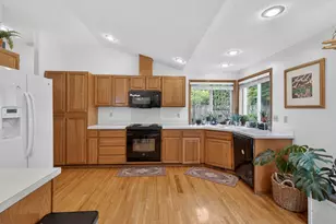 776 NW Sundance Cir, Corvallis, OR 97330 - Photo 16